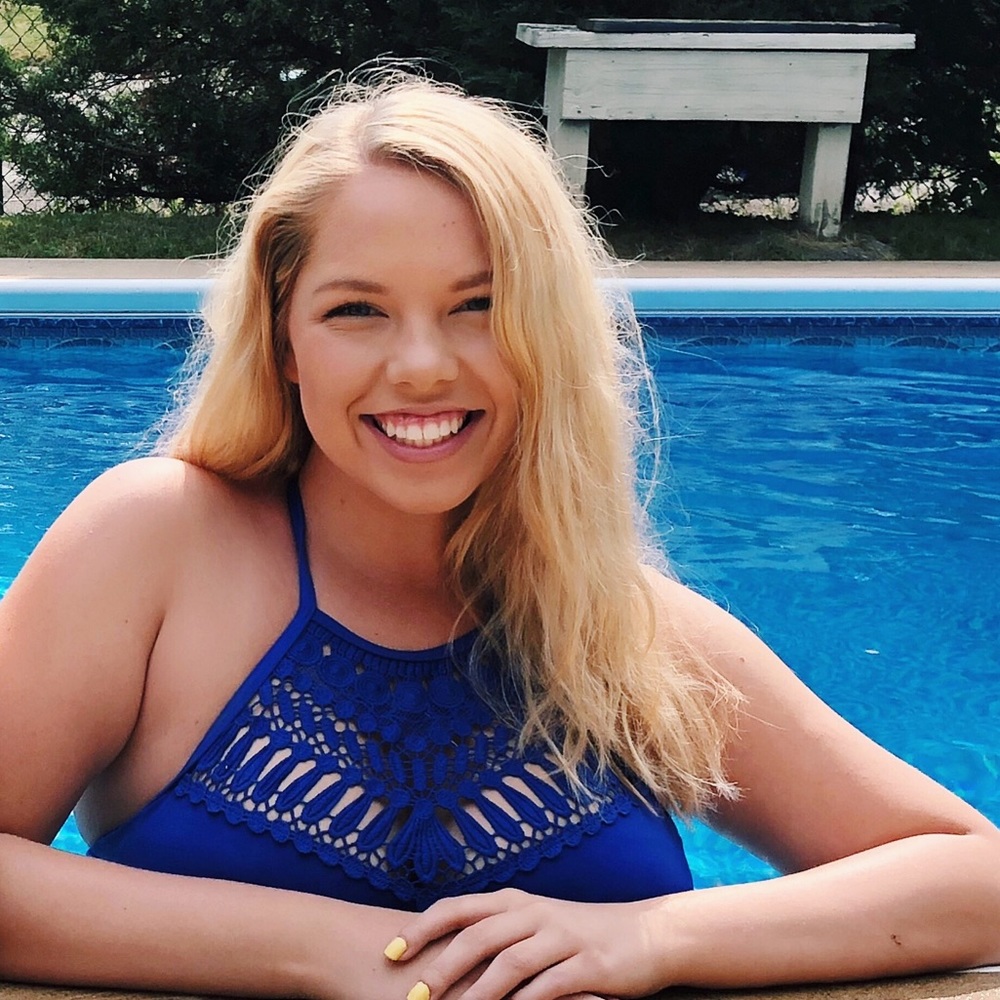 Meet your Posher, Mollie